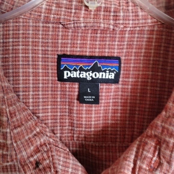 Patagonia back step short sleeve button down shirt red sz L - Picture 5 of 7